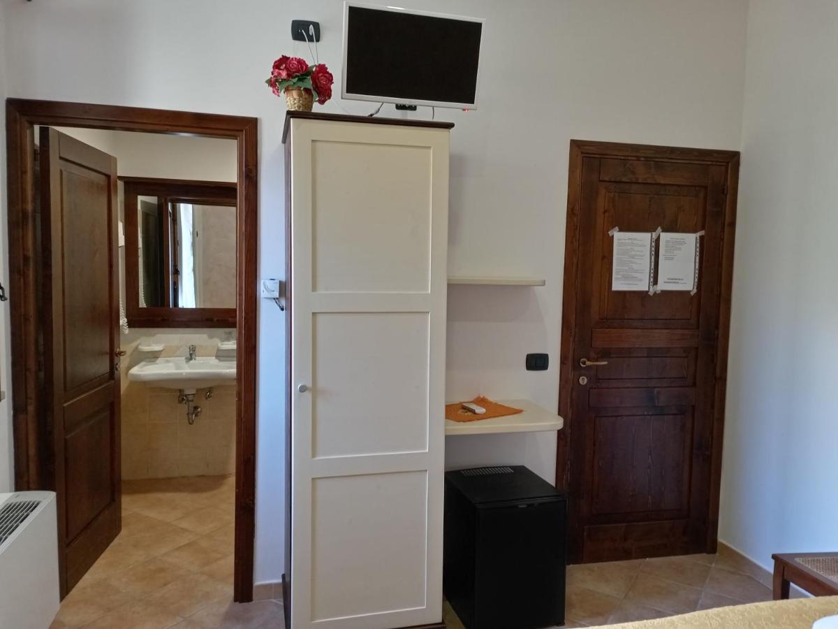 Agriturismo Ponte Due Archi Raccuia Kültér fotó
